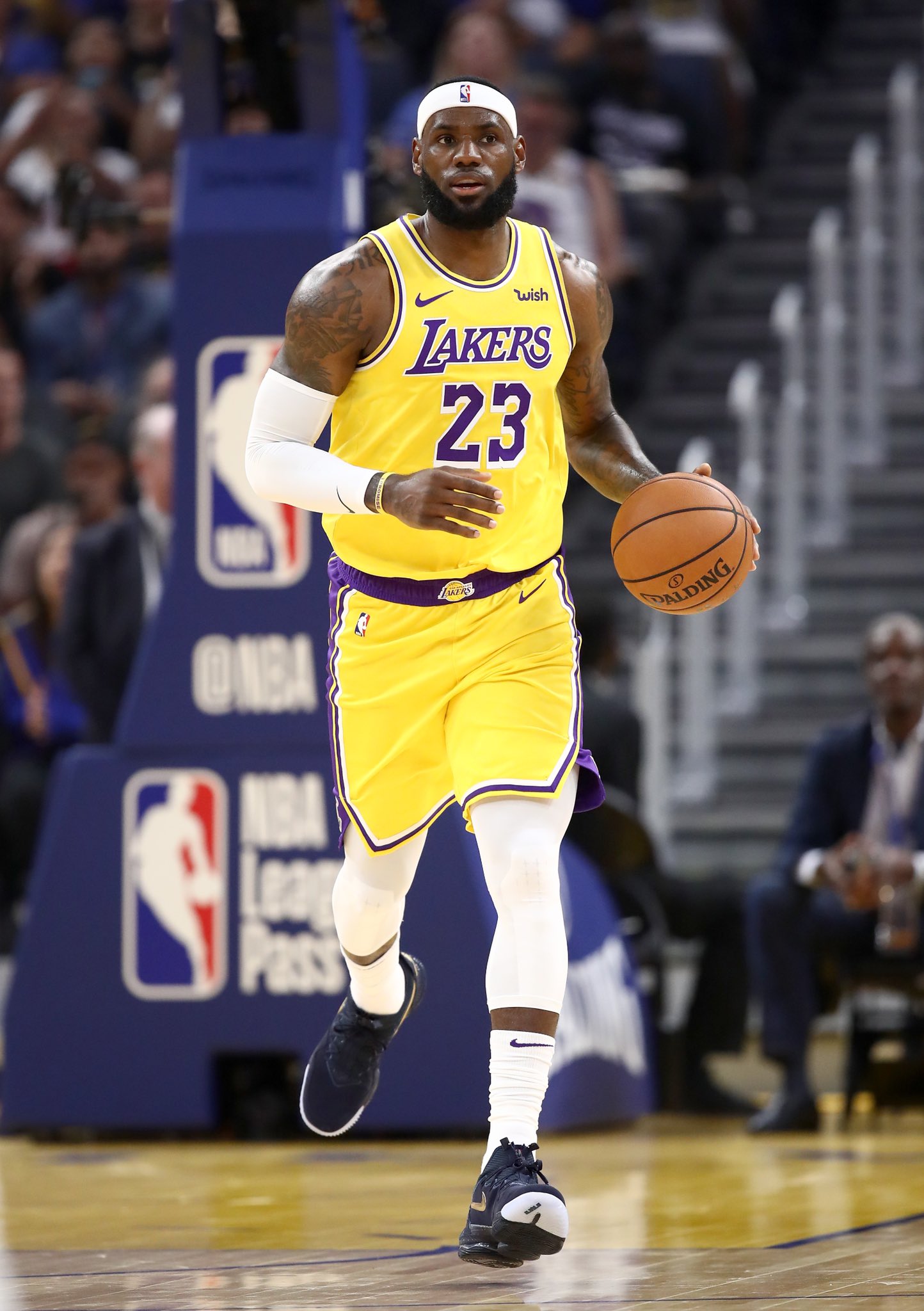 98次 詹姆斯打破封尘27年全明星纪录 成为历史第三人