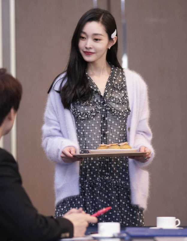 宋轶成功带火好嫁风穿衣潮流百搭还减龄一点不像31岁