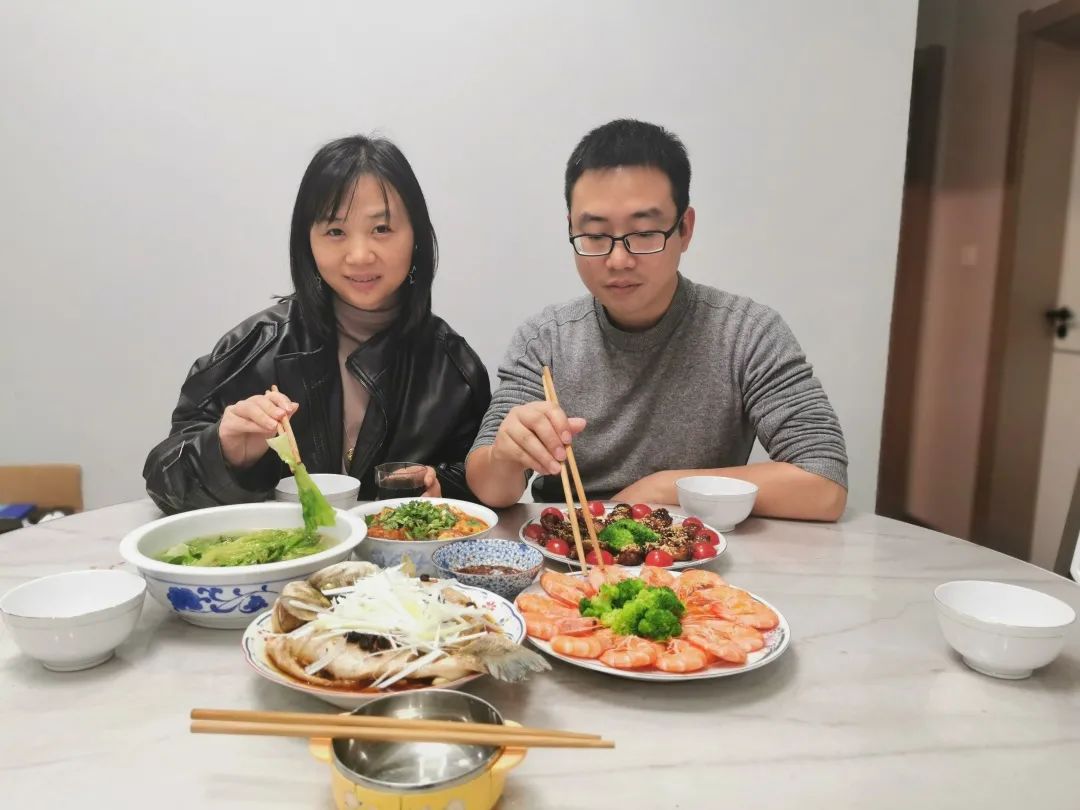 今天妇女节,乐山纪检“直男”花样表白休闲区蓝鸢梦想 - Www.slyday.coM 今天妇女节,乐山纪检“直男”花样表白休闲区蓝鸢梦想 - Www.slyday.coM