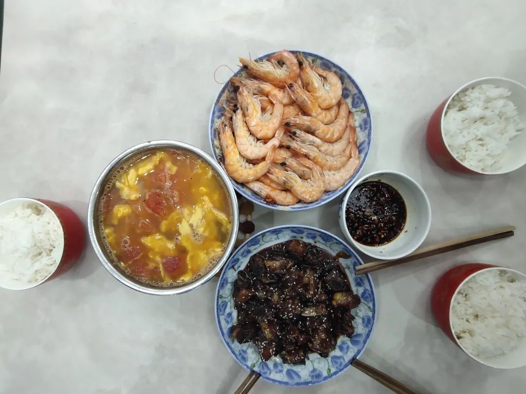 今天妇女节,乐山纪检“直男”花样表白休闲区蓝鸢梦想 - Www.slyday.coM 今天妇女节,乐山纪检“直男”花样表白休闲区蓝鸢梦想 - Www.slyday.coM