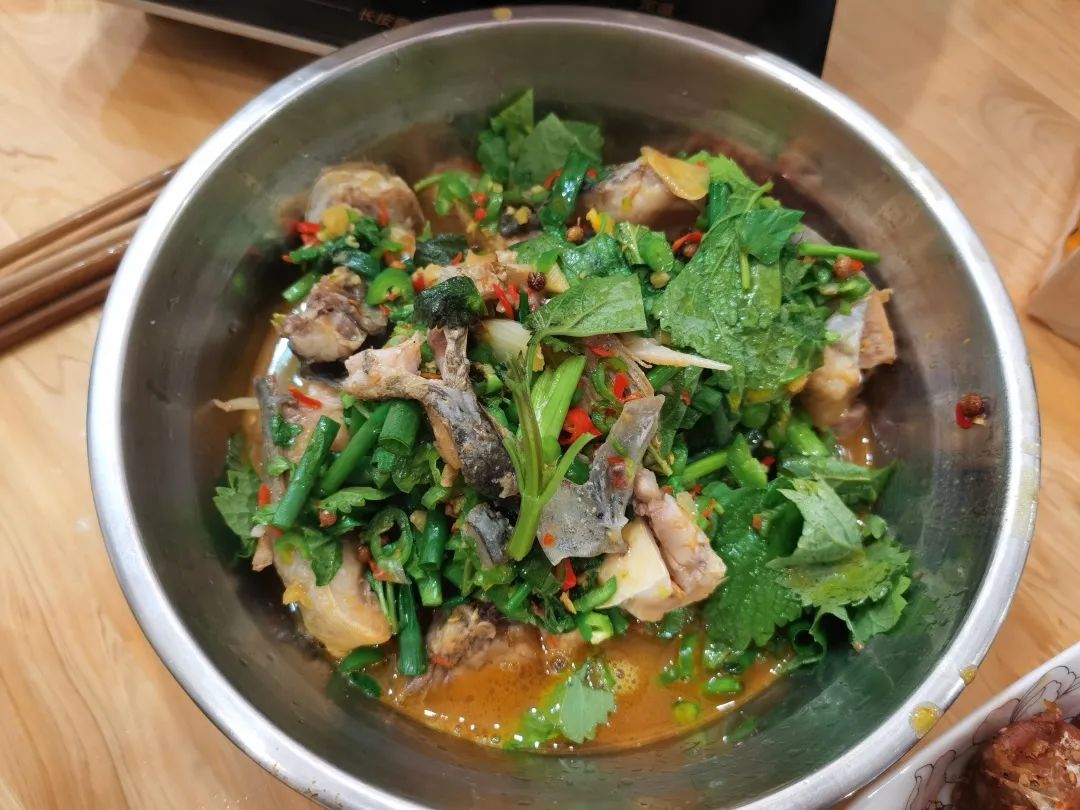 今天妇女节,乐山纪检“直男”花样表白休闲区蓝鸢梦想 - Www.slyday.coM 今天妇女节,乐山纪检“直男”花样表白休闲区蓝鸢梦想 - Www.slyday.coM