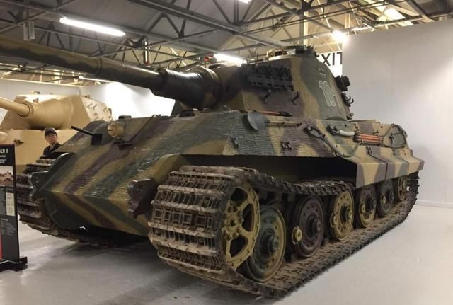 “虎王”重型坦克：两公里外秒杀谢尔曼,可惜有一个重大缺陷休闲区蓝鸢梦想 - Www.slyday.coM