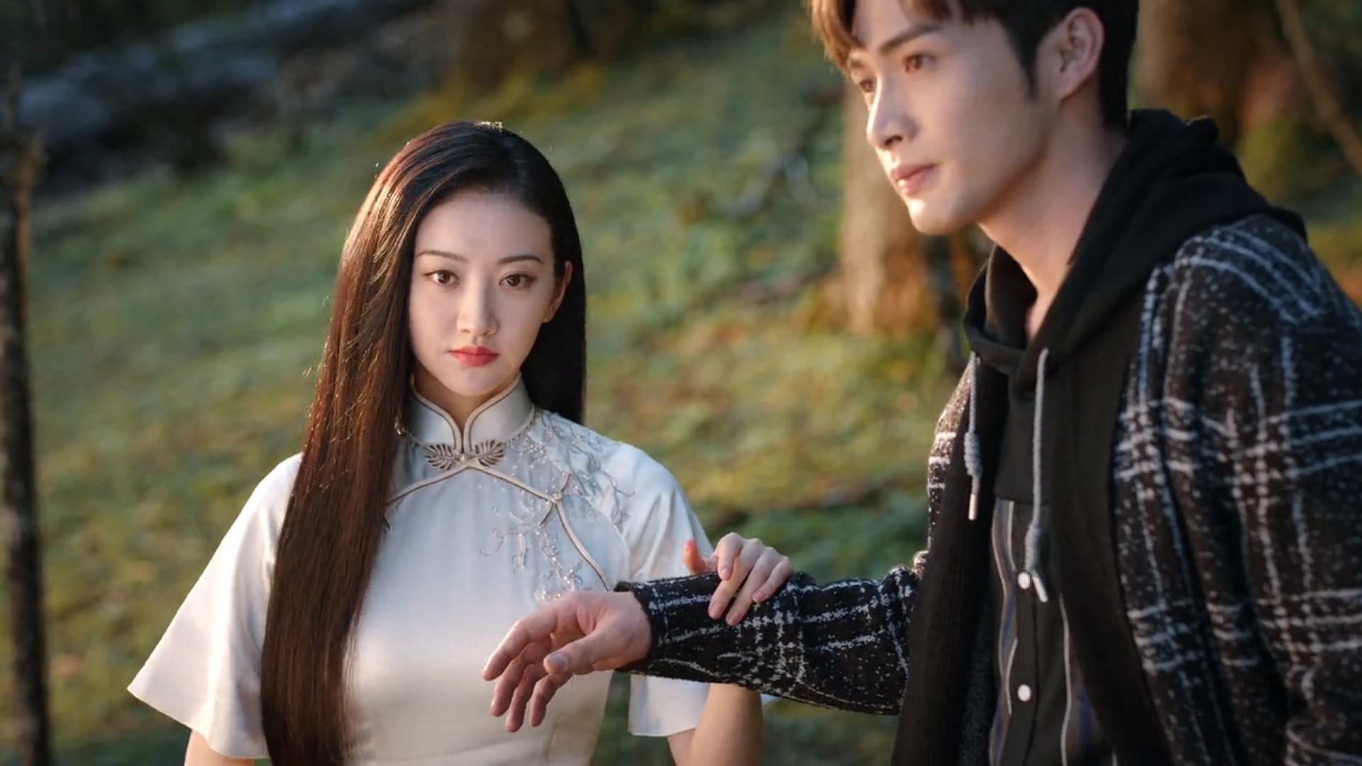 张彬彬大火成香饽饽前脚搭档杨幂演悬疑后脚又与景甜玩奇幻