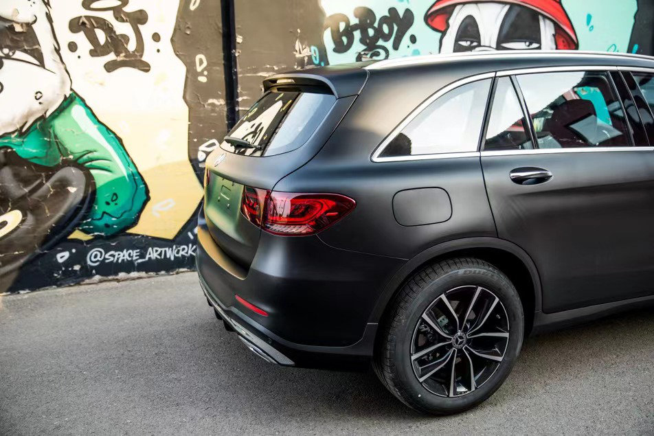 奔驰glc改色哑光黑酷酷的感觉真好