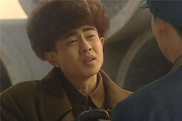 血色浪漫李奎勇生命的最后为何后悔把儿子带到了这世上