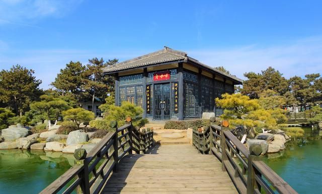 盆景艺术园林,但因为一个原因,游客寥寥无几|园林|唐苑|盆景_新浪新闻