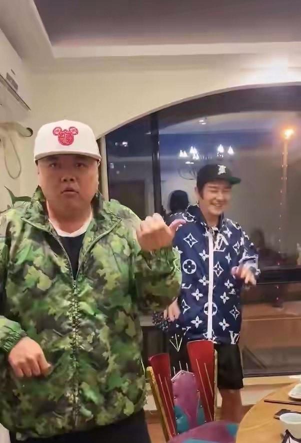 达叔 发给{林子聪}的最后一条短信，自嘲是去跟阎王报名让人泪目休闲区蓝鸢梦想 - Www.slyday.coM