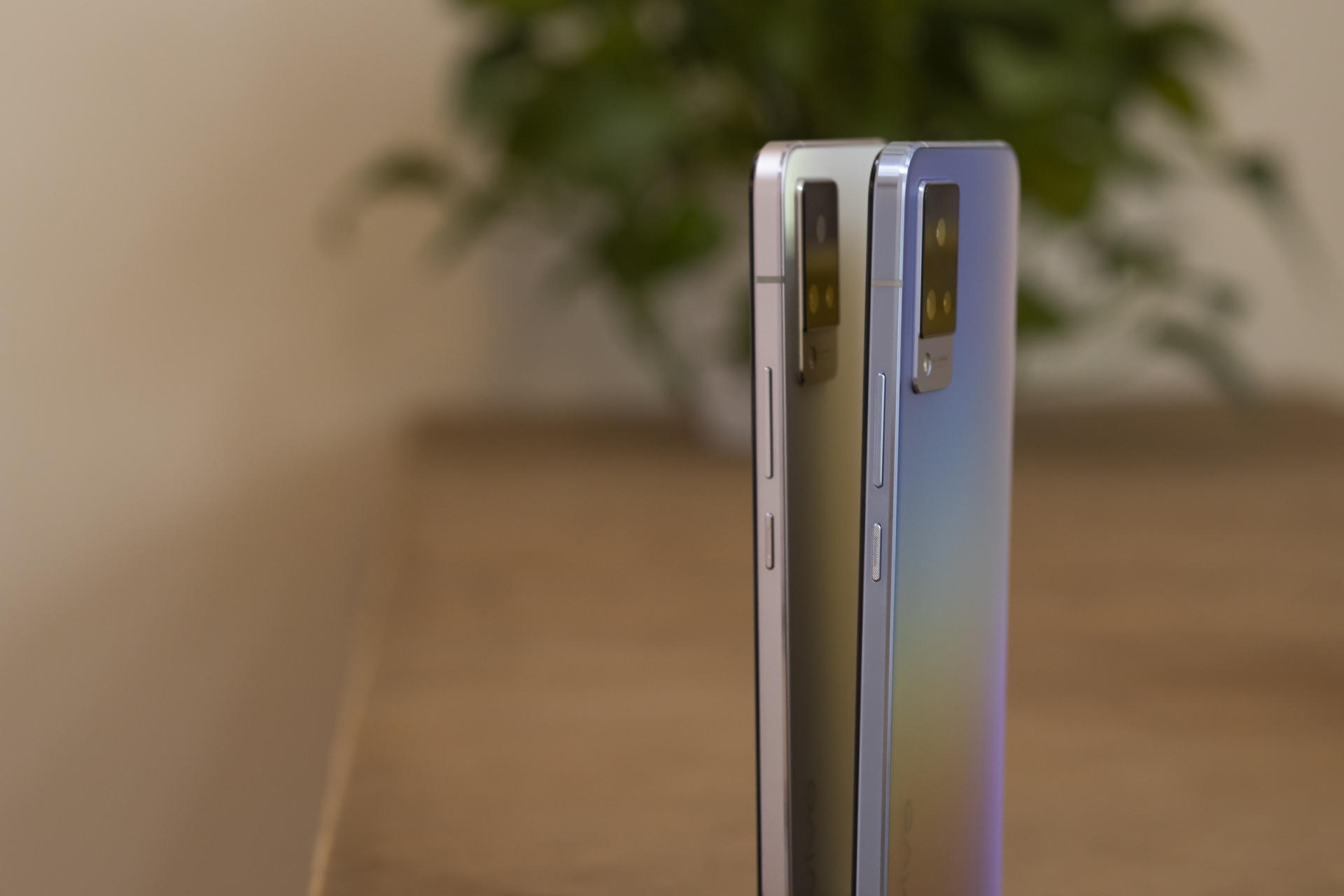 主摄支持af自动对焦vivo s9在前置摄像头方面的堆料可谓是"独一档"的