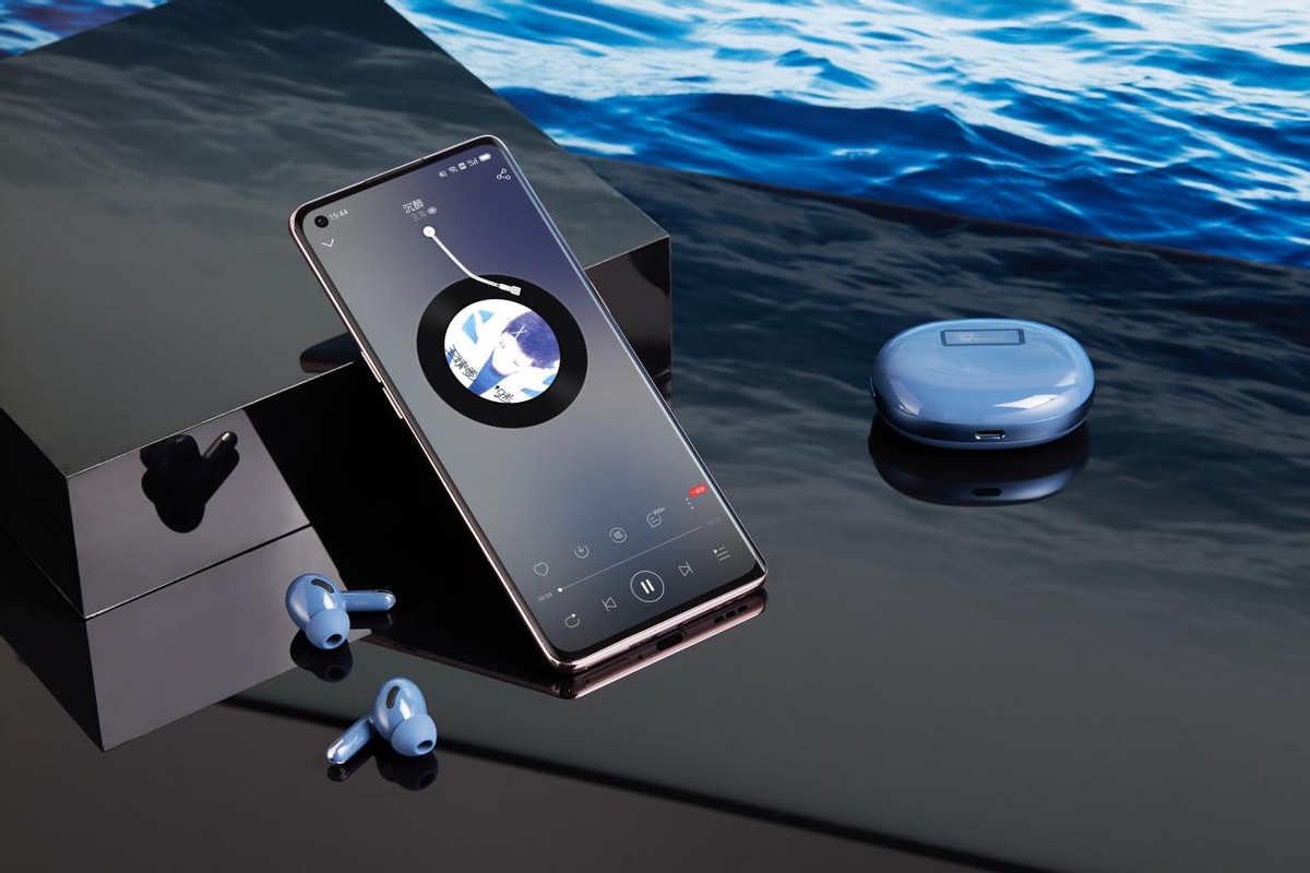 oppo enco x蓝调版图赏:让你赏心悦"耳"的蓝__财经头条