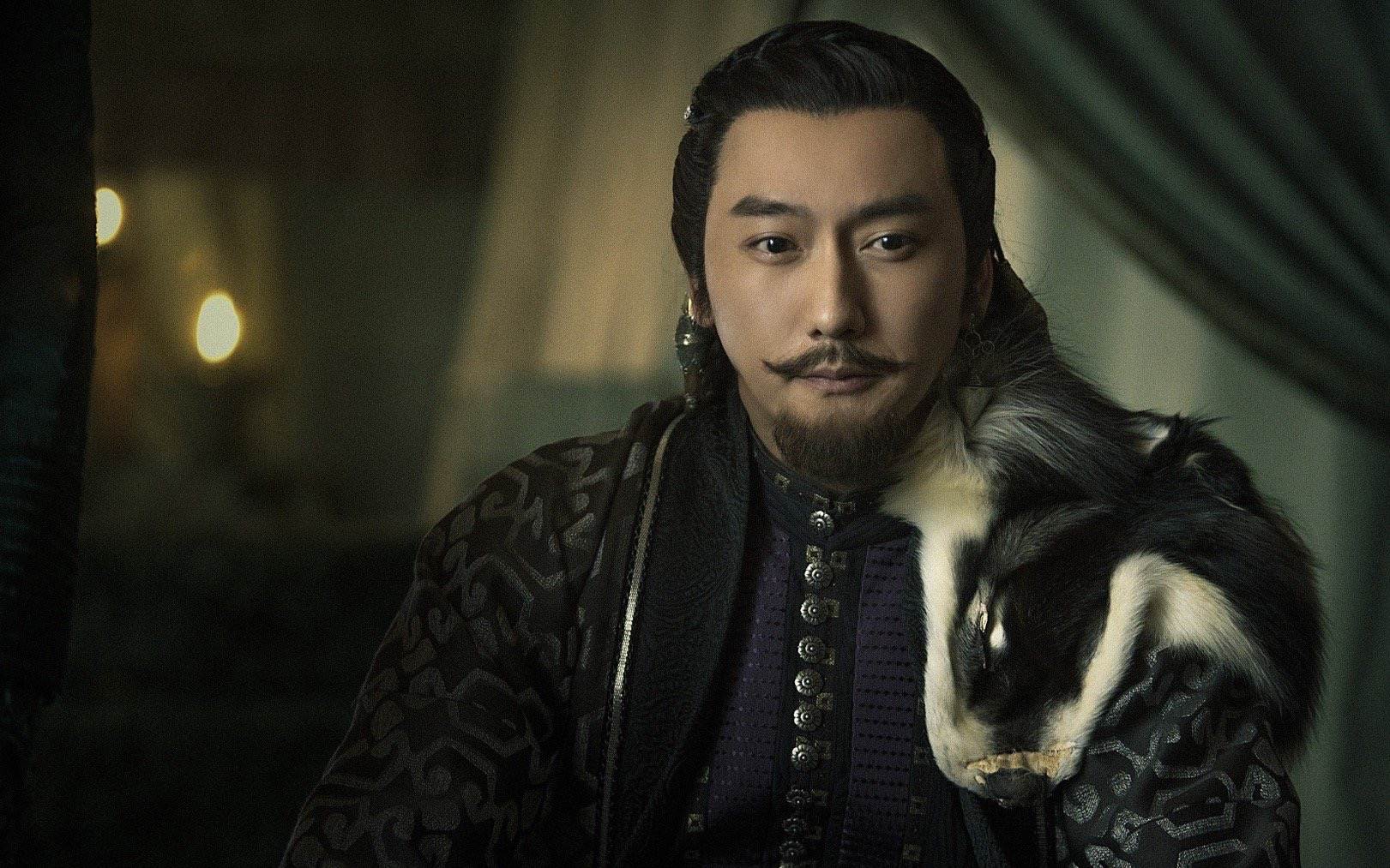 终极反派浮出水面,戏里虚伪戏外却是全能学霸|王若麟|山河令|赵敬