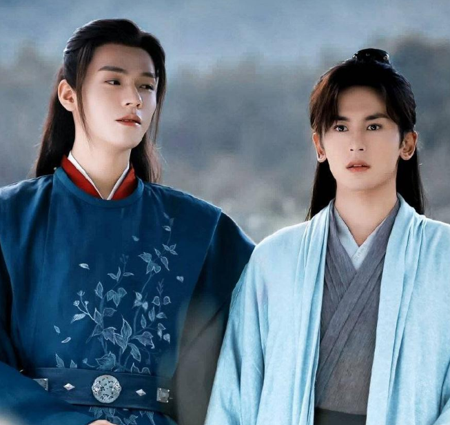 和肖战差一点,五官又像好莱坞女星,张哲瀚能不能跟他学一下