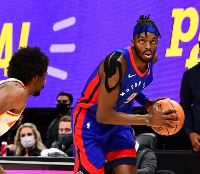 绿军首轮签报价格兰特,雷霆交易扣篮王迪亚洛