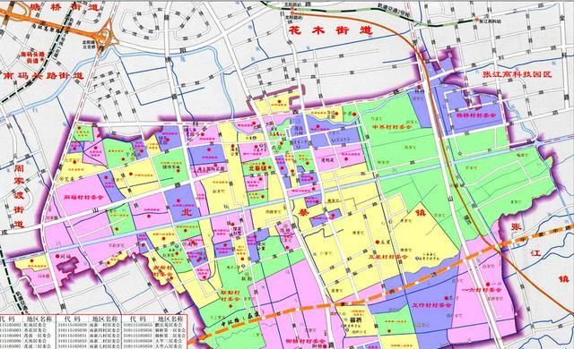 上海浦东新区一个镇,紧邻市区,面积24平方公里,人口28万