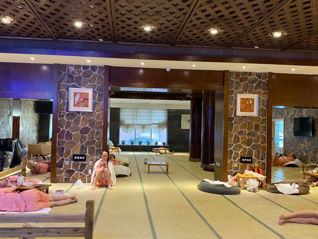 139连吃带玩一整天,长春这家10年洗浴老店太行了