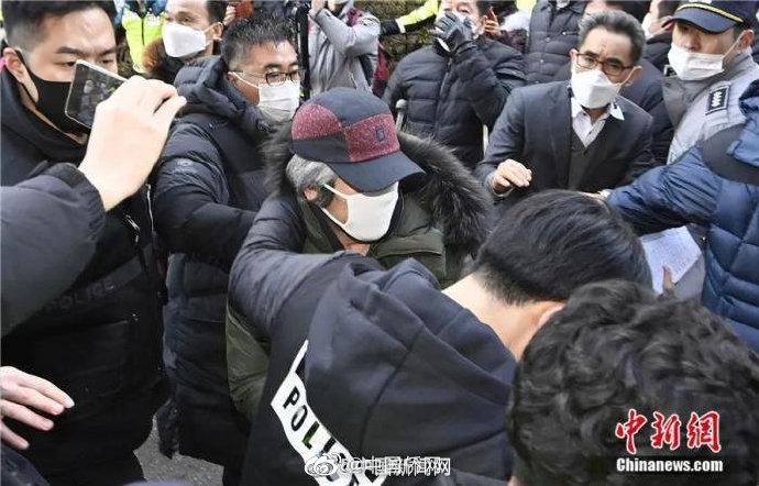 素媛案罪犯出狱3月仅平安夜外出采购休闲区蓝鸢梦想 - Www.slyday.coM 素媛案罪犯出狱3月仅平安夜外出采购休闲区蓝鸢梦想 - Www.slyday.coM