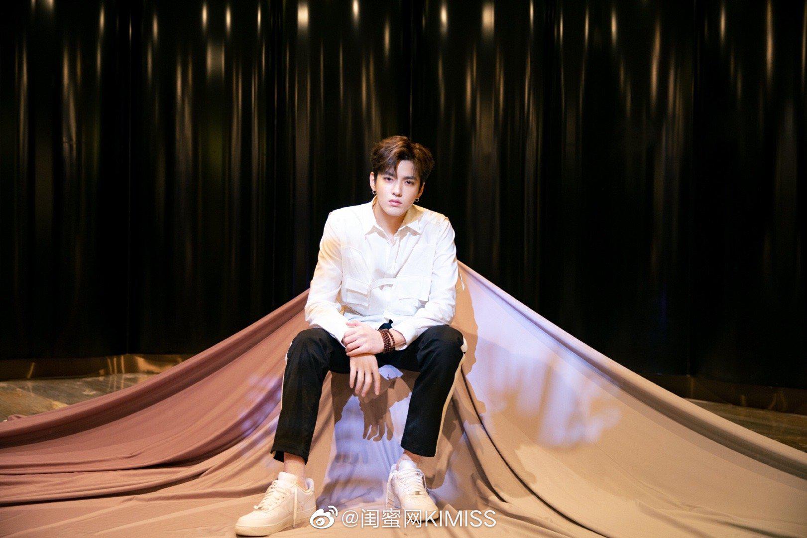 凡凡子又来散发魅力了