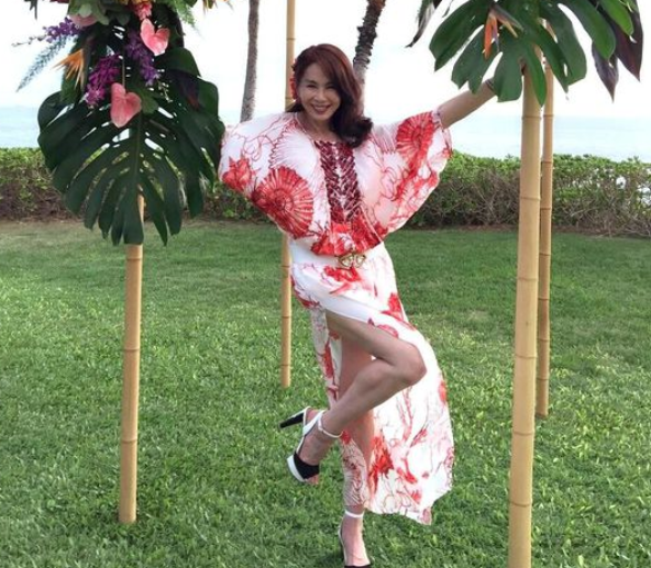 周丹薇自曝6年做14次试管均失败,63岁至今无子,曾是第一名模