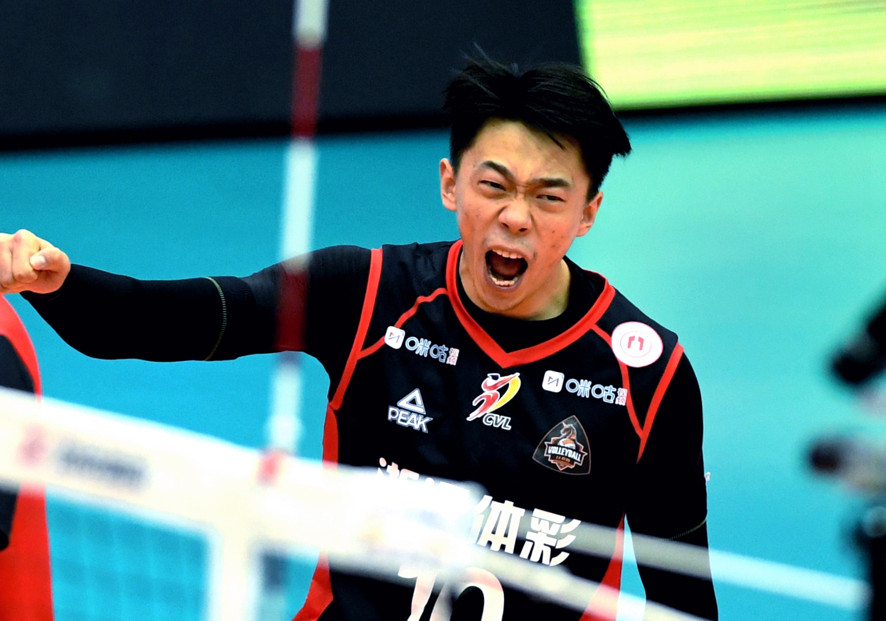 排球——男排超级联赛:浙江胜辽宁|辽宁|垫球|张景胤_新浪新闻