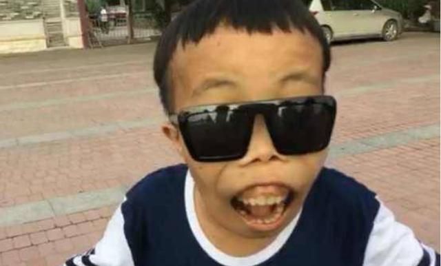 记得"外星人"网红陈山吗?封杀3年变化巨大,网友:根本不敢认