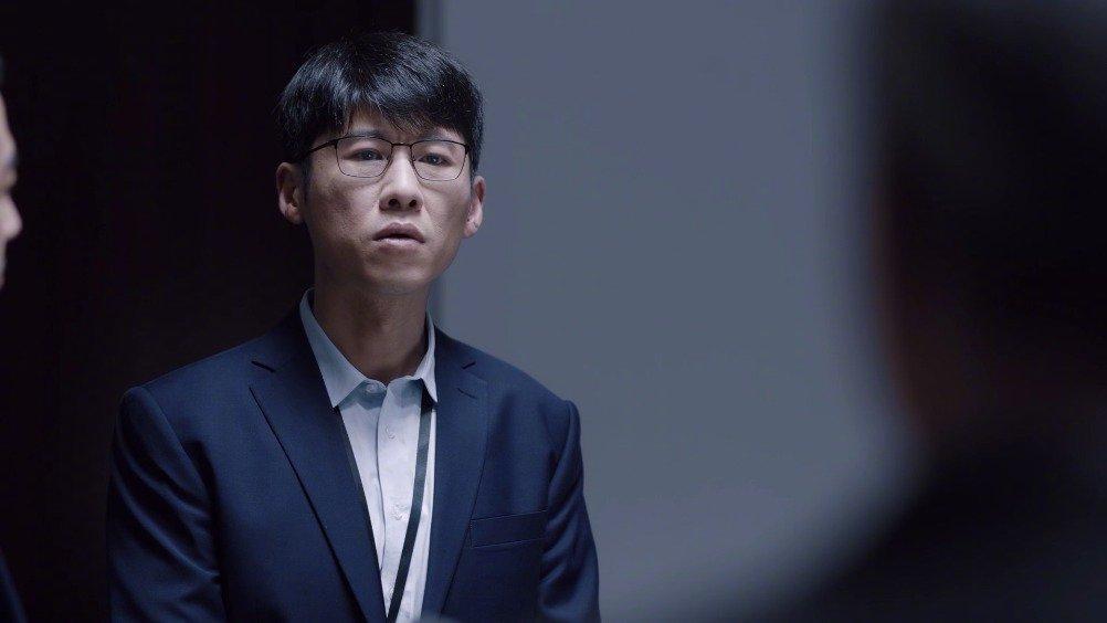 暴风眼大结局杜猛为救安静而牺牲沉睡者程雷被捕