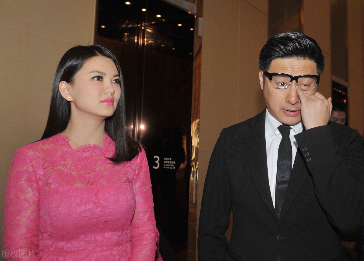 李湘与老公 从容淡定 颜值抢镜了