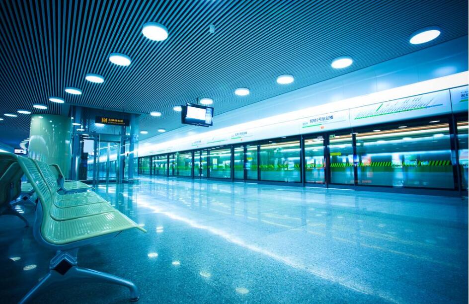 上海距今已有50多年历史的地铁站，如今被藏在一个公园内休闲区蓝鸢梦想 - Www.slyday.coM