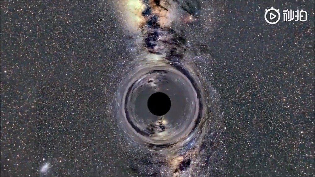 《星际穿越》中飞船穿越卡冈图雅黑洞的震撼场景!