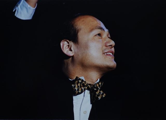 张行高档场所开唱,发顶掉光皮带拴不住肚腩,娶娇妻被金星骂禽兽