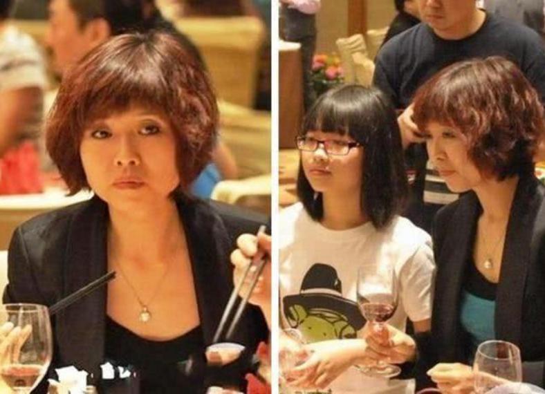 朱梅当时还是新疆的一位女歌手,而且当时朱梅也非常漂亮,刀郎一下就爱