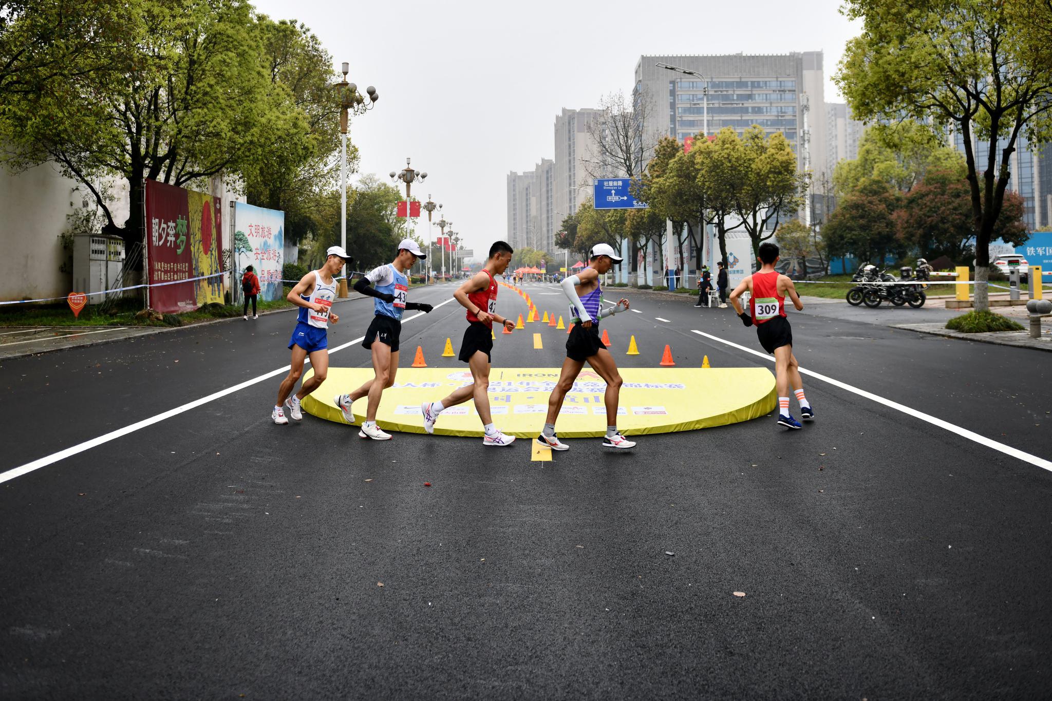 田径全国竞走锦标赛男子50公里赛况