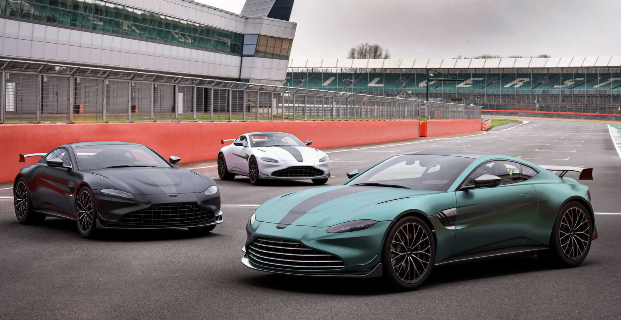 更强动力,阿斯顿·马丁vantage f1 edition亮相