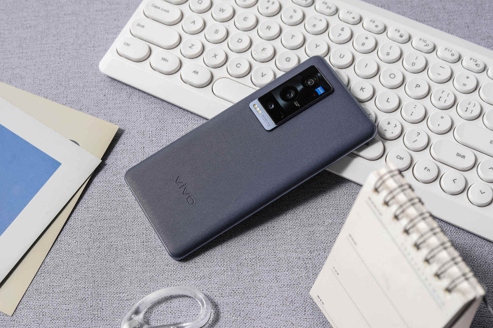 为什么逛三星堆博物馆一定要带x60pro蔡司加持的影像系统是关键