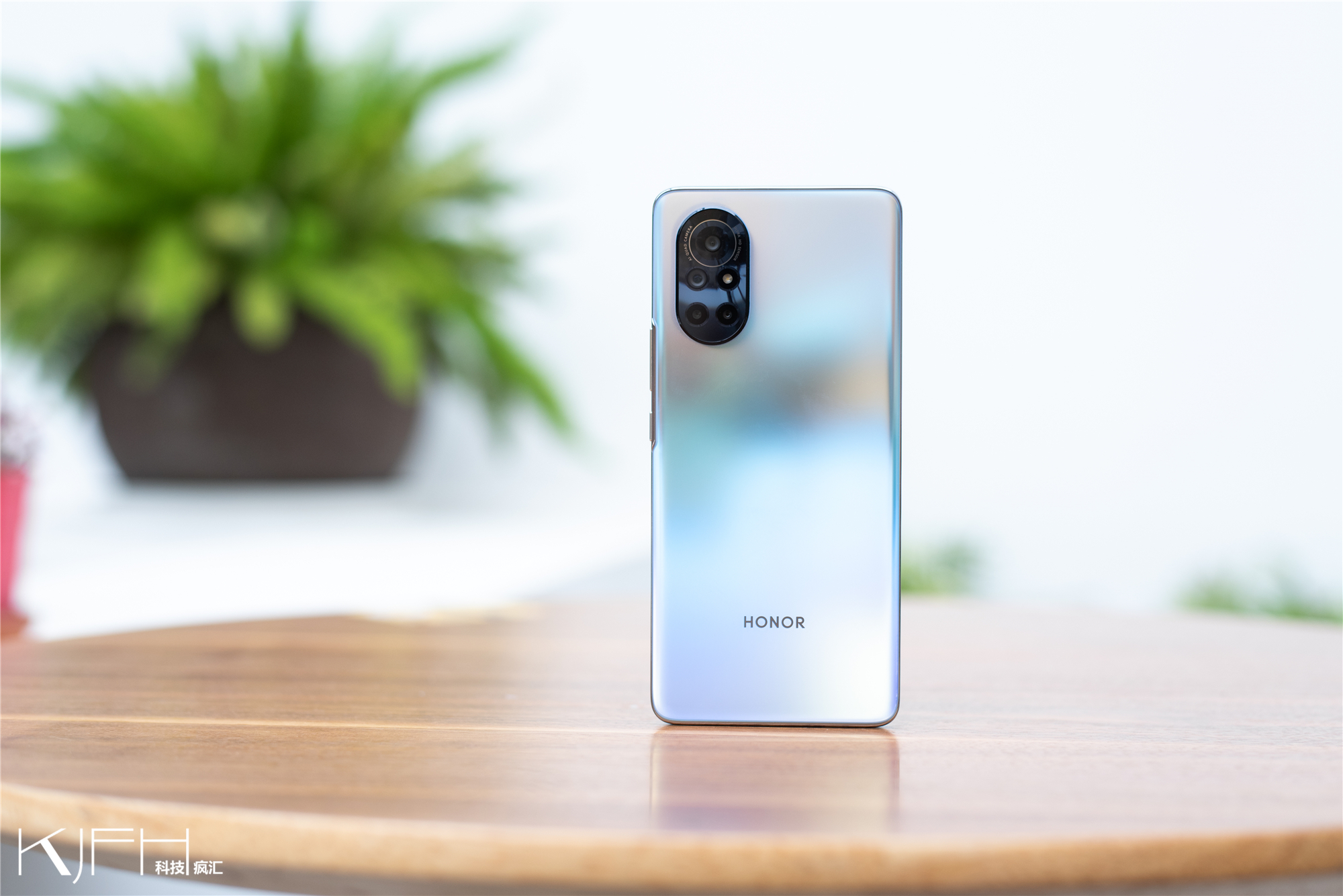 荣耀v40轻奢版体验三千元内唯一的轻薄超曲屏手机拍照优秀