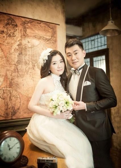 而张昊在2014年与相恋十年的娇妻鞠驰举行婚礼,申雪赵宏博,王濛,张虹