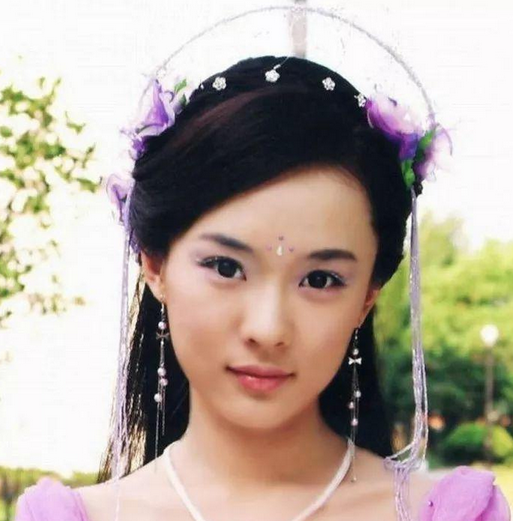 而如今在看七仙女紫儿霍思燕已经和杜江结婚了,还有了儿子嗯哼,日子算