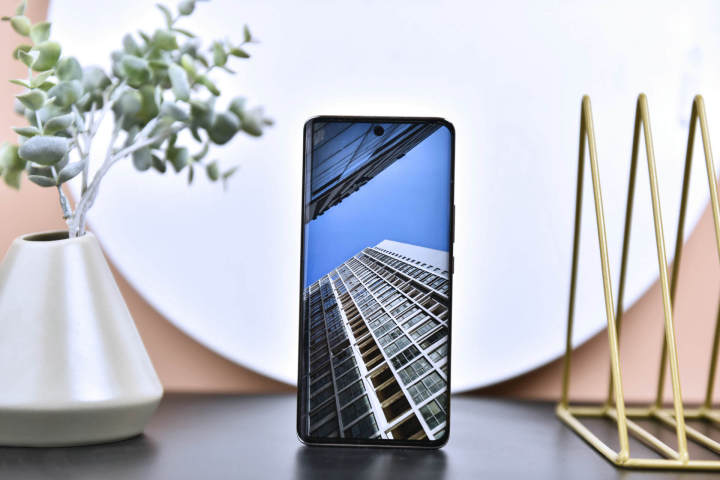 5G手机太沉?荣耀V40轻奢版让你忘却这一概念!