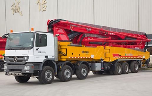 工地常用的泵车,是用什么原理把水泥送上去的?