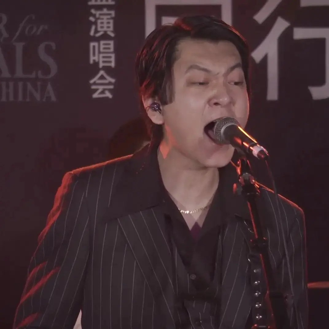 马思纯与盘尼西林主唱恋情曝光男方被扒生活混乱曾被同行暴揍