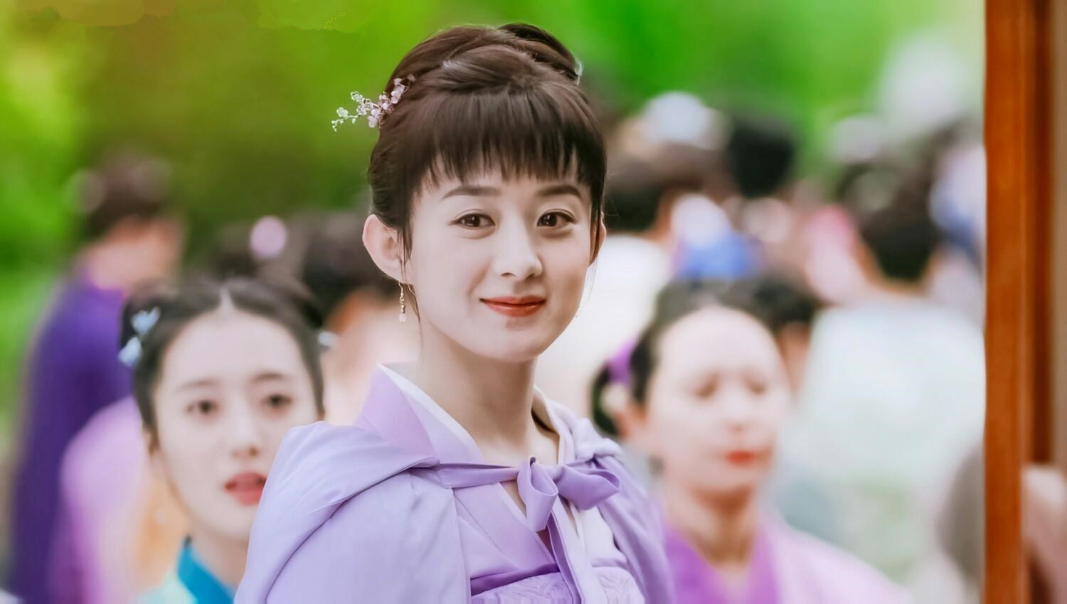 看盛华兰如何将一手烂牌,打成王炸?