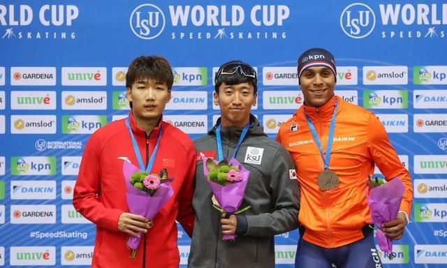 高亭宇获全国速滑锦标赛500米冠军 下月亮相冰丝带休闲区蓝鸢梦想 - Www.slyday.coM