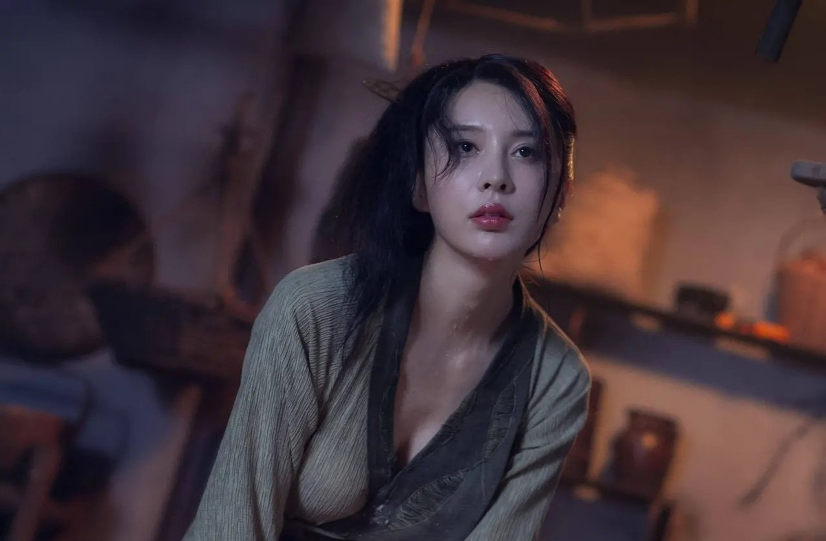 26岁出演潘金莲,戏外与武松传绯闻,48岁性感犹存|水浒传|王思懿|潘