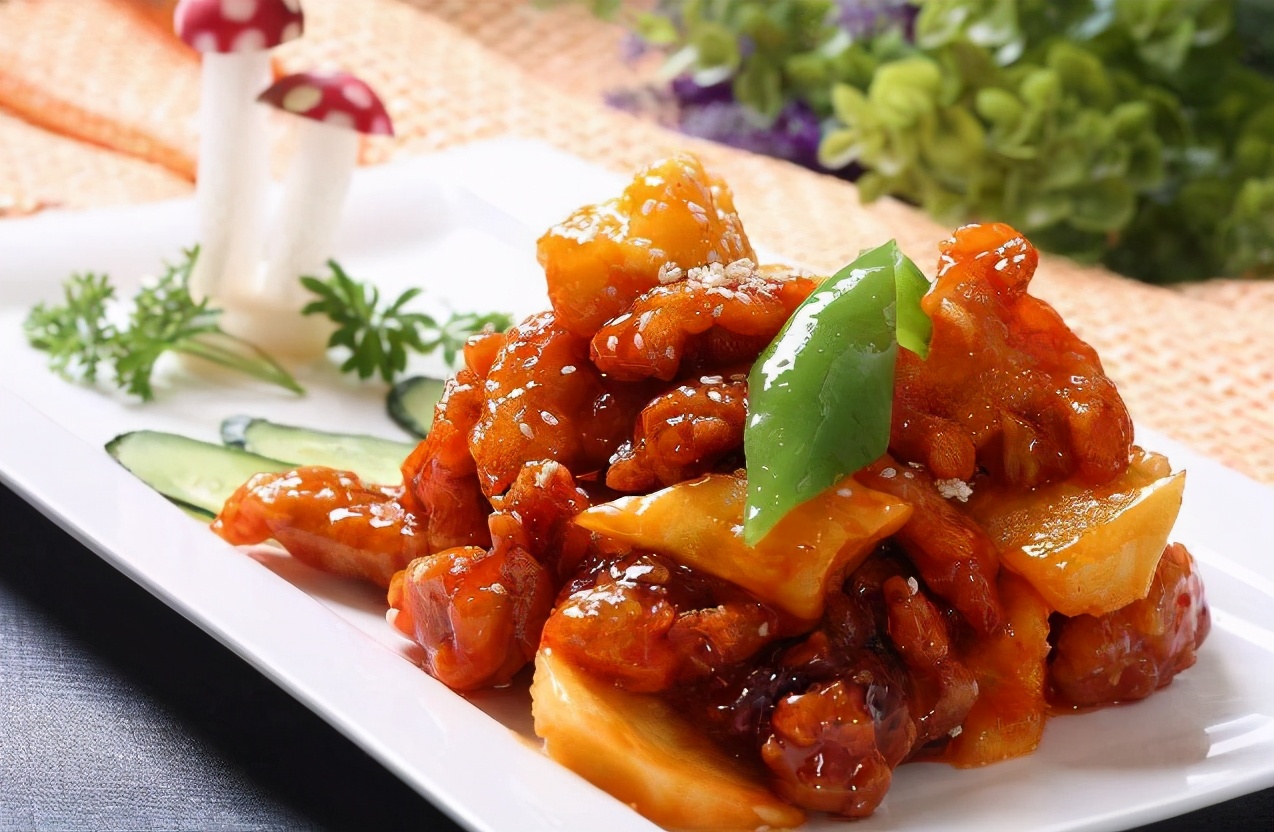 菠萝咕噜肉