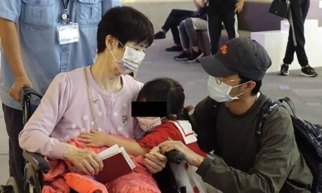 日媒曝爱妈急忙返日原因:得知福原爱疑出轨,疑无脸再留江宏杰家休闲区蓝鸢梦想 - Www.slyday.coM 日媒曝爱妈急忙返日原因:得知福原爱疑出轨,疑无脸再留江宏杰家休闲区蓝鸢梦想 - Www.slyday.coM