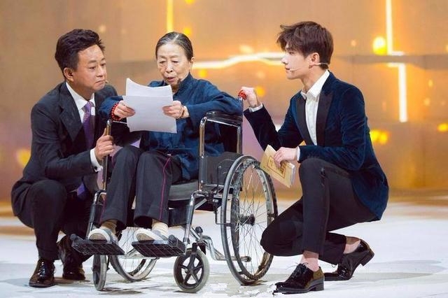 杨洋贾玲冯远征等发文悼念张少华，姜超悲痛：李大嘴永远没有娘了休闲区蓝鸢梦想 - Www.slyday.coM