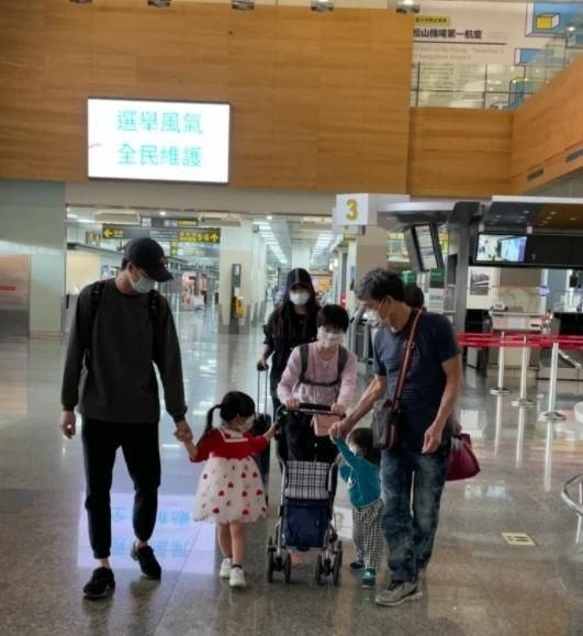 日媒曝爱妈急忙返日原因:得知福原爱疑出轨,疑无脸再留江宏杰家休闲区蓝鸢梦想 - Www.slyday.coM 日媒曝爱妈急忙返日原因:得知福原爱疑出轨,疑无脸再留江宏杰家休闲区蓝鸢梦想 - Www.slyday.coM