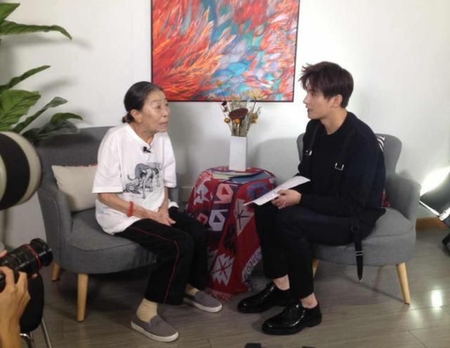 张少华去世,圈内人发文悼念,贾玲杨洋很平常,黄圣依最真情实感休闲区蓝鸢梦想 - Www.slyday.coM