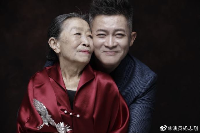 杨洋贾玲冯远征等发文悼念张少华，姜超悲痛：李大嘴永远没有娘了休闲区蓝鸢梦想 - Www.slyday.coM