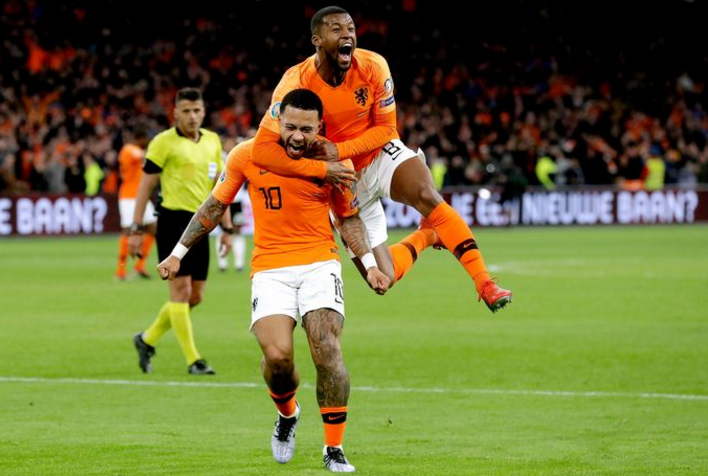 改头换面!巴萨打压法国帮,新集体出现,3大巨星辅佐梅西夺欧冠