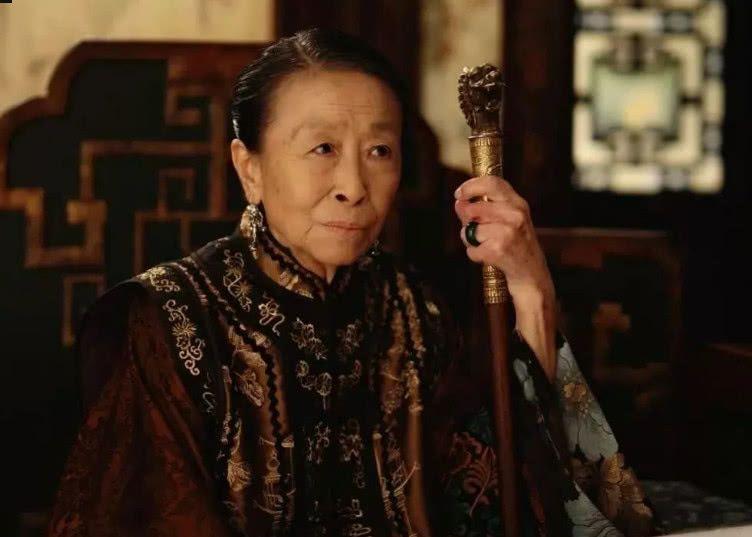 《龙堂》中饰妮子母亲到《大宅门》中李香秀的母亲,但张少华的演技