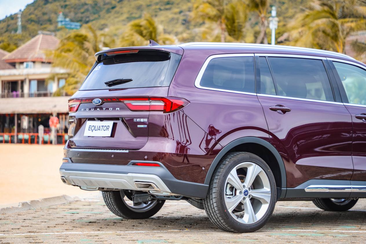 读懂国人需求的大六座suv试驾江铃福特领裕20t